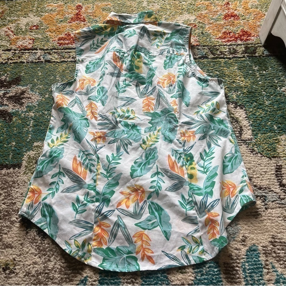 New J. Crew tropical button down shirt - Picture 7 of 7